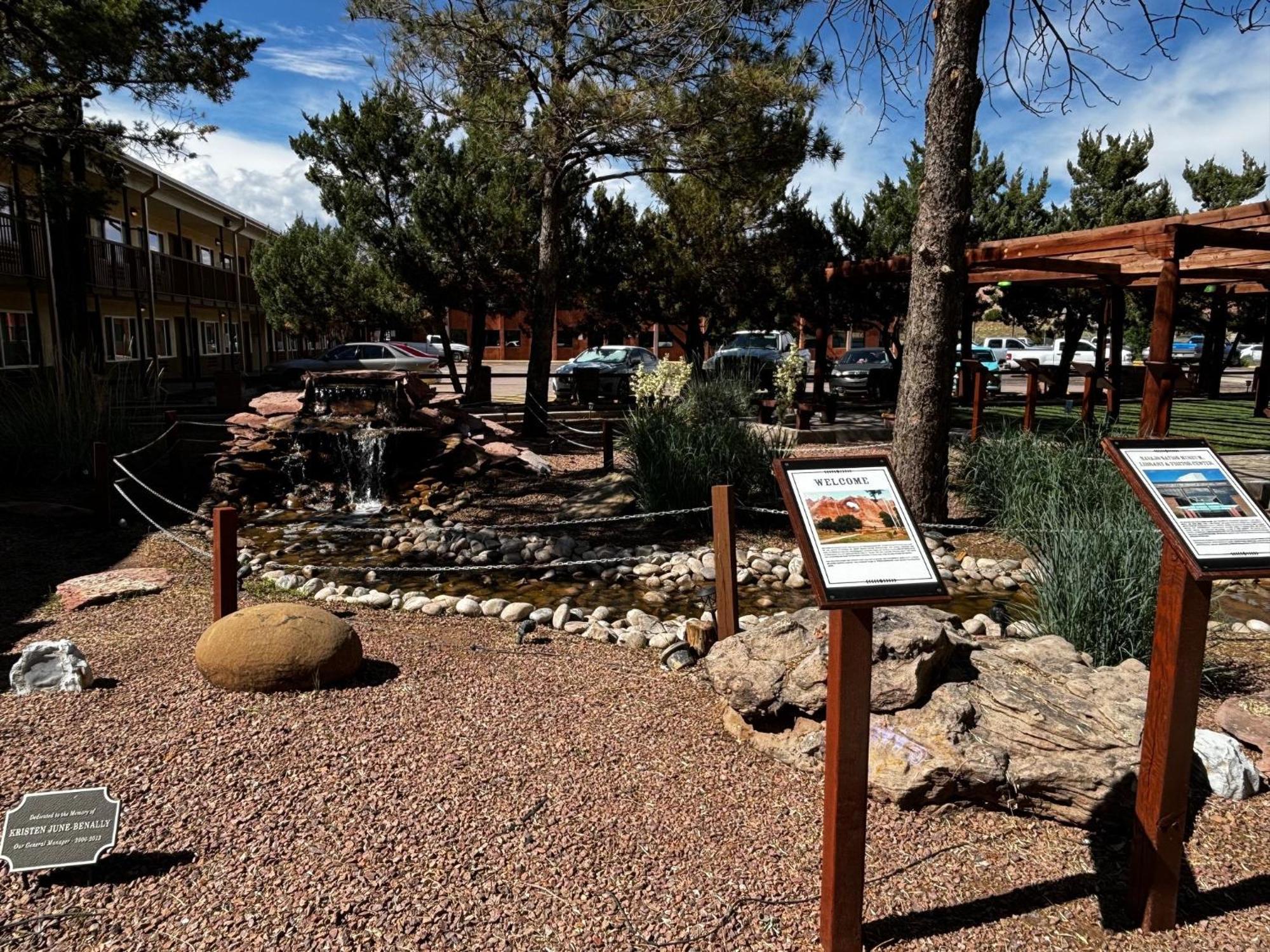 Quality Inn Navajo Nation Capital Window Rock Exterior photo